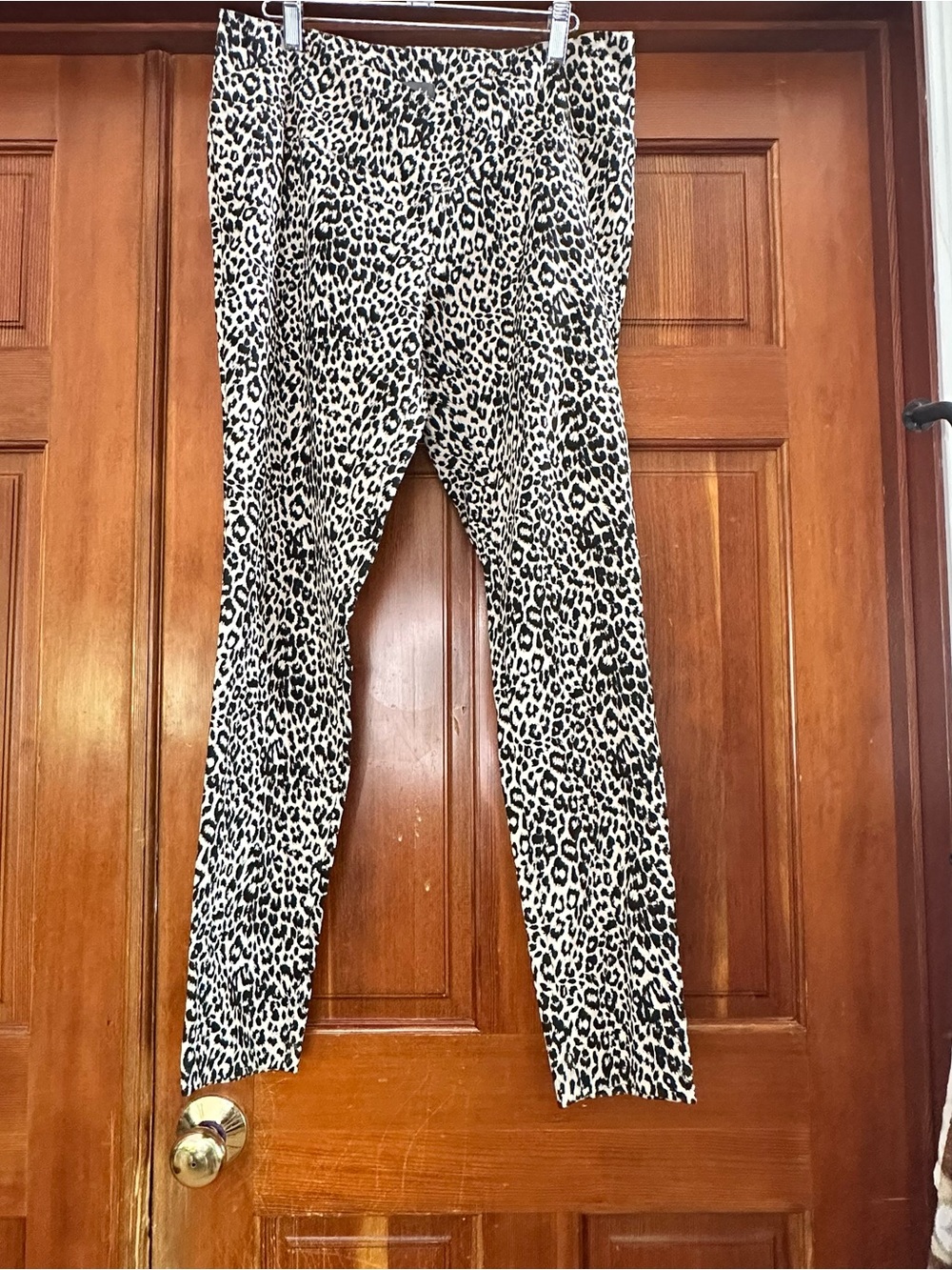 Dots Black & White Leopard Print Leggings size 11/12